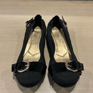 Bandolino Black Ballet Flats